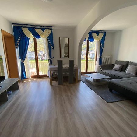 Holiday Apartment Mit Moselblick Im Moselhaus Cochem Exterior foto