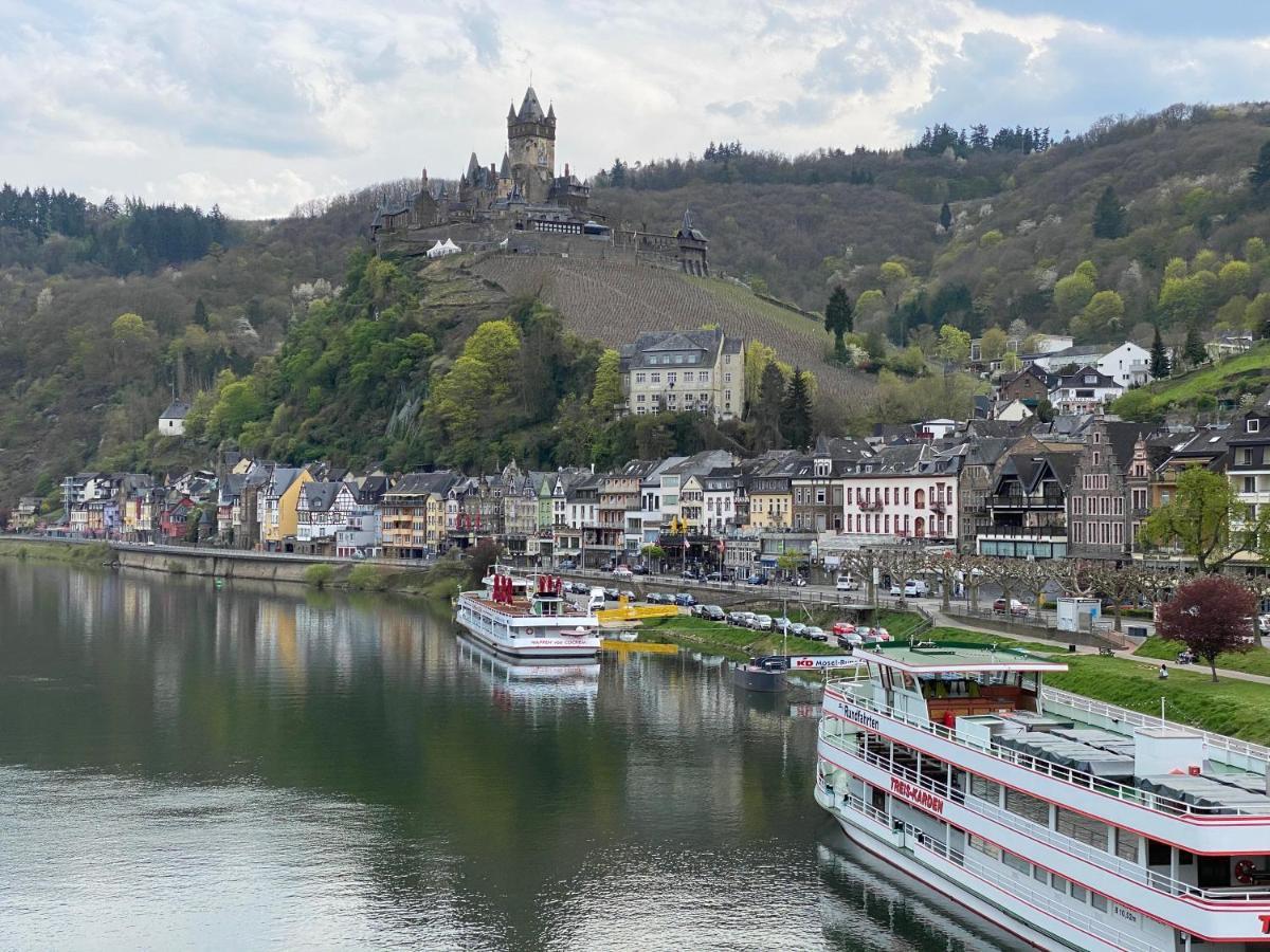 Holiday Apartment Mit Moselblick Im Moselhaus Cochem Exterior foto