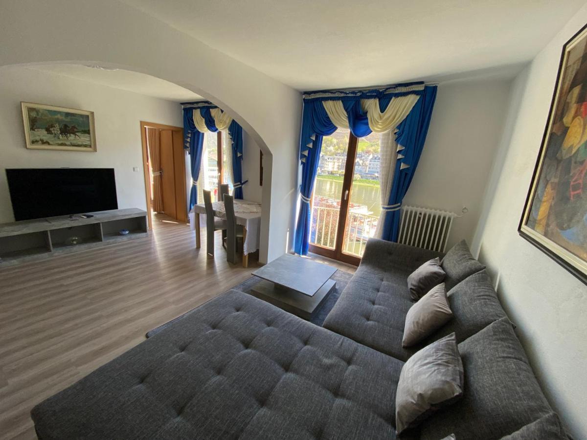 Holiday Apartment Mit Moselblick Im Moselhaus Cochem Exterior foto