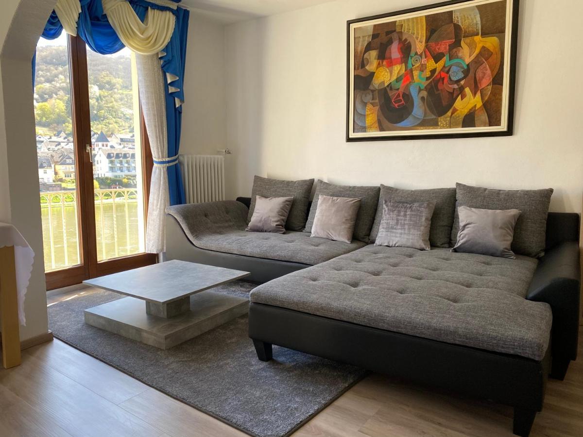 Holiday Apartment Mit Moselblick Im Moselhaus Cochem Exterior foto