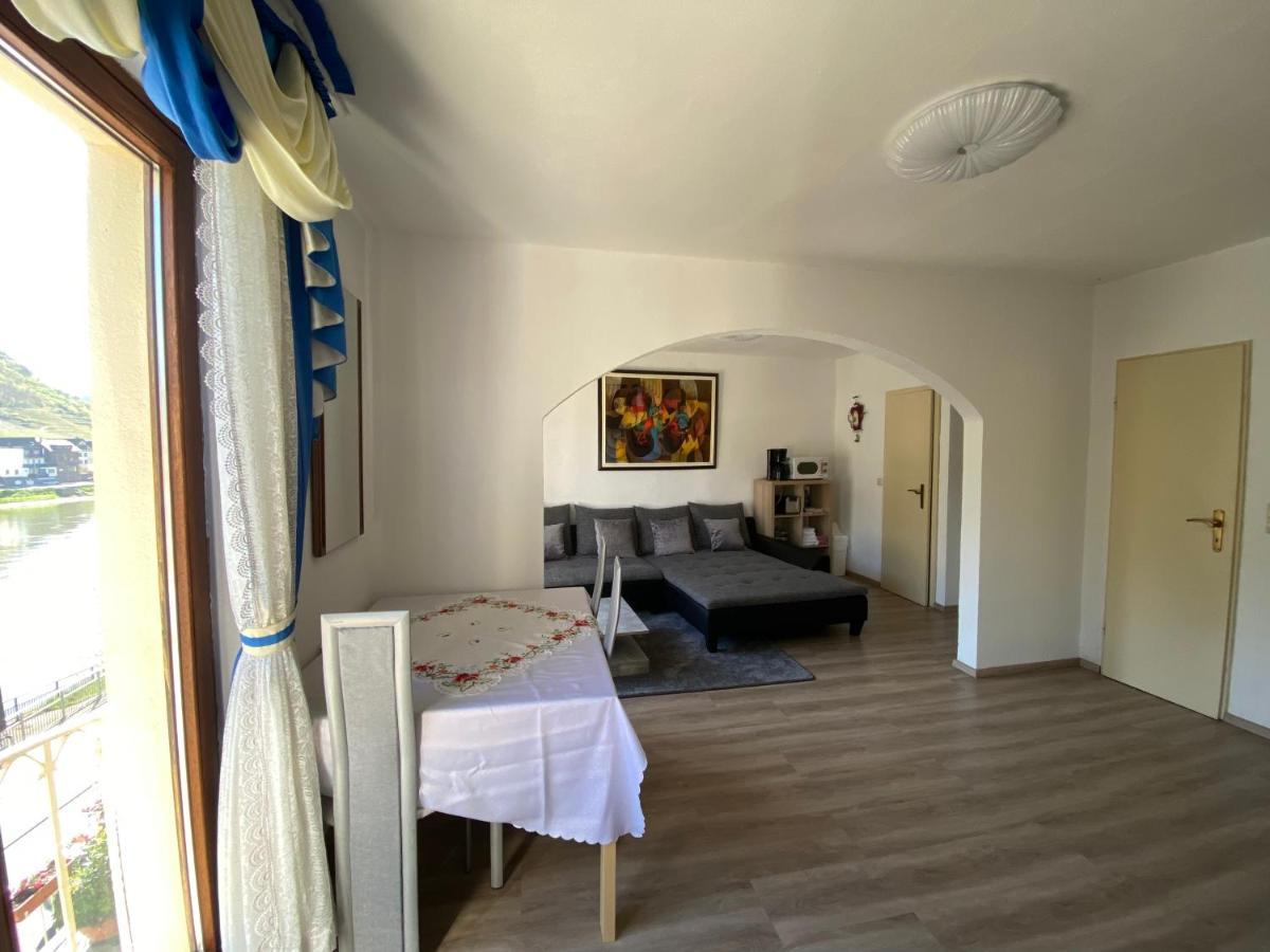 Holiday Apartment Mit Moselblick Im Moselhaus Cochem Exterior foto